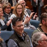 Audience clapping